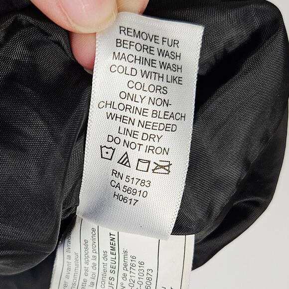 Maurices Puffer Vest Medium Camo Print Sleeveless Zip Up Jacket with Pockets - Picture 9 of 11